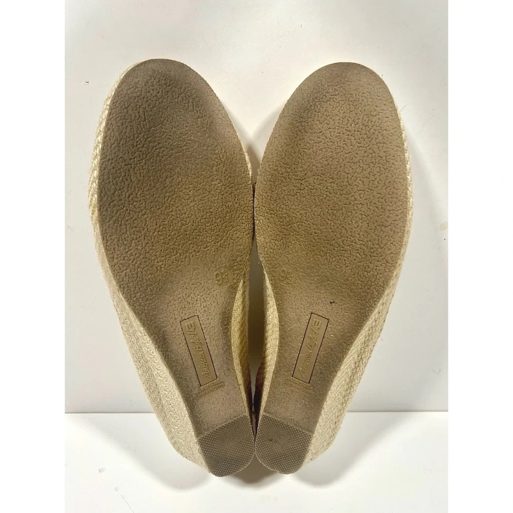 American Eagle Womens White Eyelet Lace Espadrille Low Wedge Shoes Size 9.5 AE‎